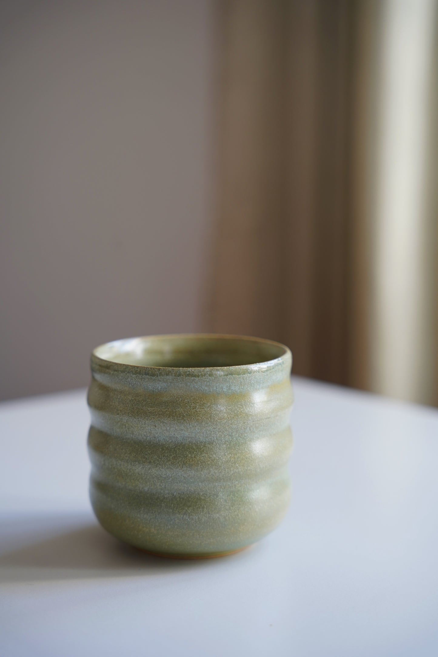 Gewellte Tasse - sage