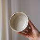 Gewellte Tasse - schneeweiß glänzend