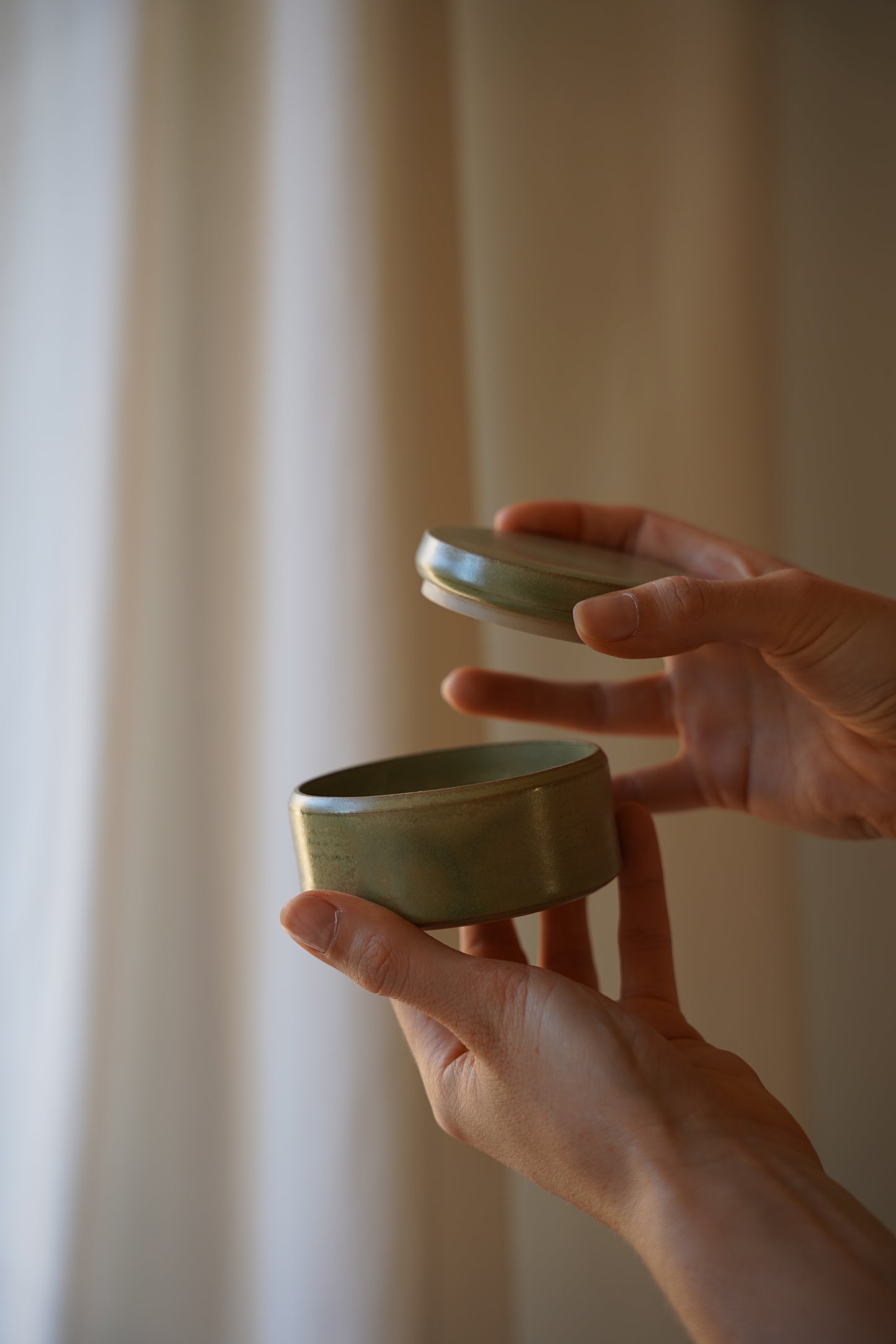 Dose mit Deckel - sage